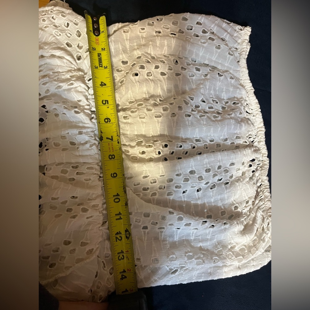 Free People That Girl Off The Shoulder Eyelet Cropped Top Gold Tag White XS - Picture 8 of 13